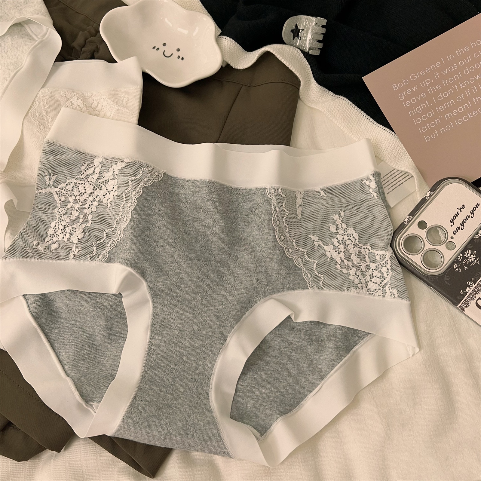 【1点ご購入 で10点プレゼントいたします】カラーバッグベビー綿レースフルカバーヒップミドルウェストパンツ 女性用綿100%股間パンツ