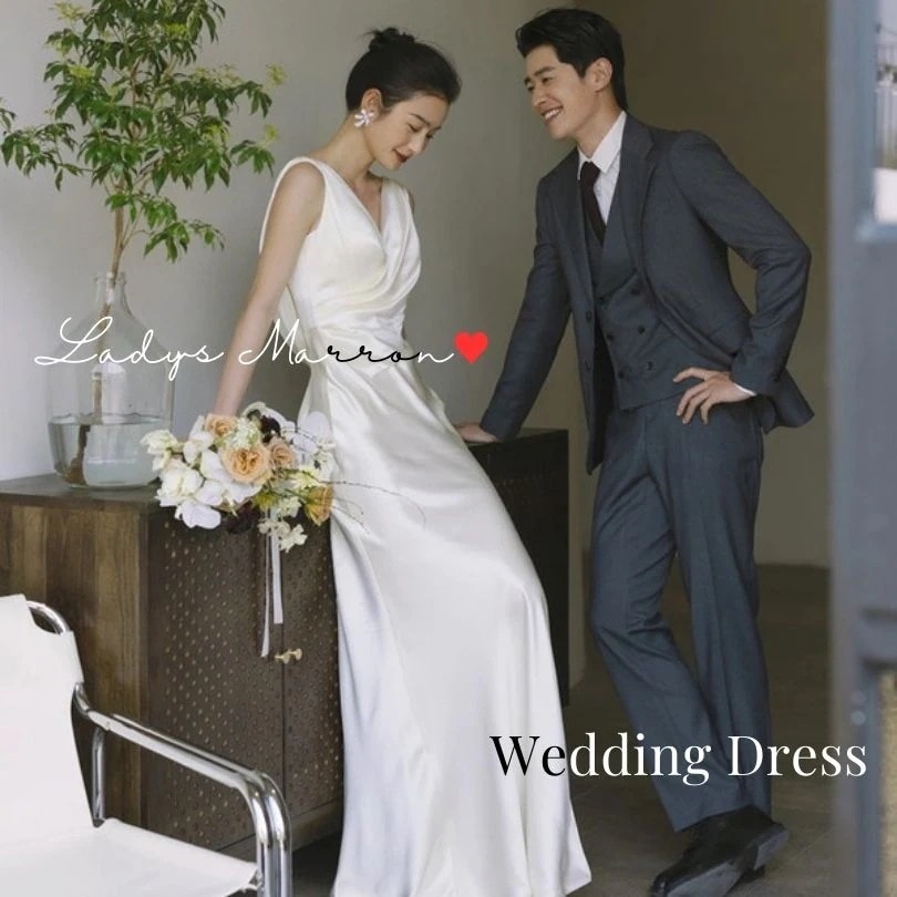 【急速出荷 2025年新作】ウェディングドレス ノースリーブ 前撮り ドレス 前撮り用 前撮りドレス 花嫁 かわいい 花嫁二次会ドレス 二次会 フォトウェディング セルフ 韓国 春 夏 秋 冬 可愛い