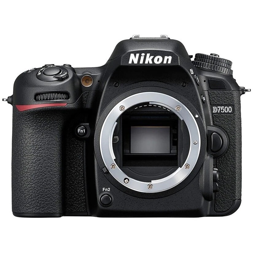 D7500 ボディ デジタル一眼レフカメラ 62,937円