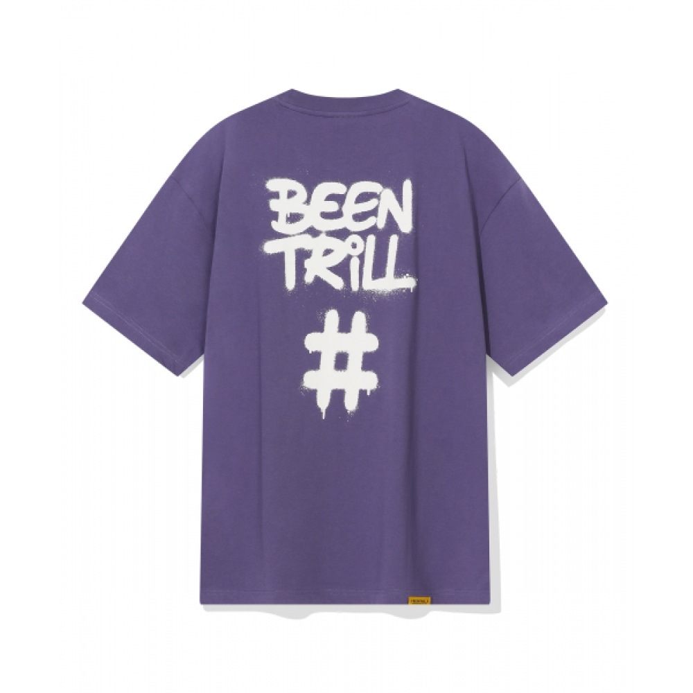 BEENTRILL スプレーハッシュタグオーバーフィット半袖Tシャツ (バイオレット)