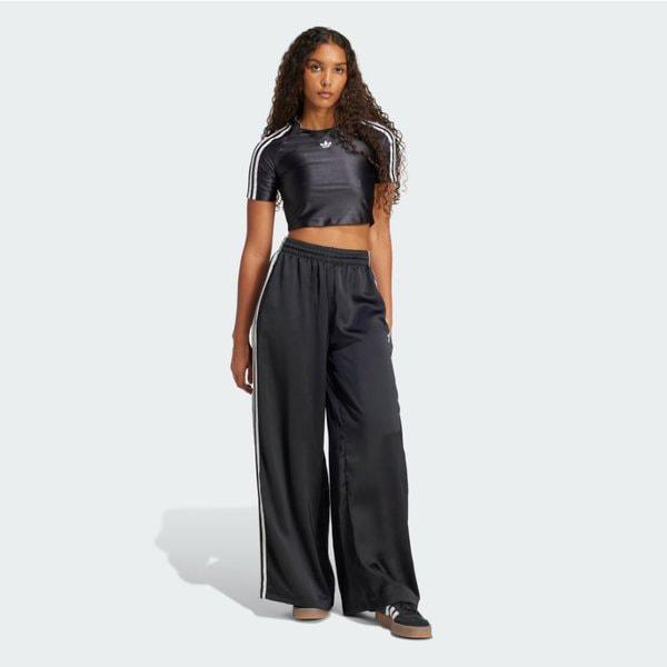 [女性] TEAMGEIST TOP JD0268 アディダスオリジナル クロップ Tシャツ 光沢ブラック