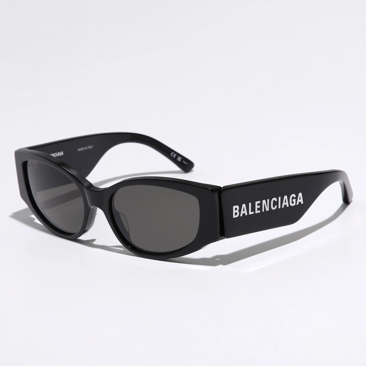 BALENCIAGA バレンシアガ サングラス BB0258S レディース キャットアイ型 フォックス型 セルフレーム フルリム ロゴ アイウェア 001