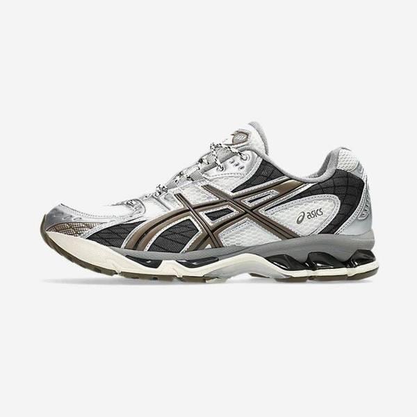 スニーカー ランニングシューズ メンズ レディース 共用 ジョギングシューズ 靴 ゲルニンバス 10.1 PUE シルバー 909884