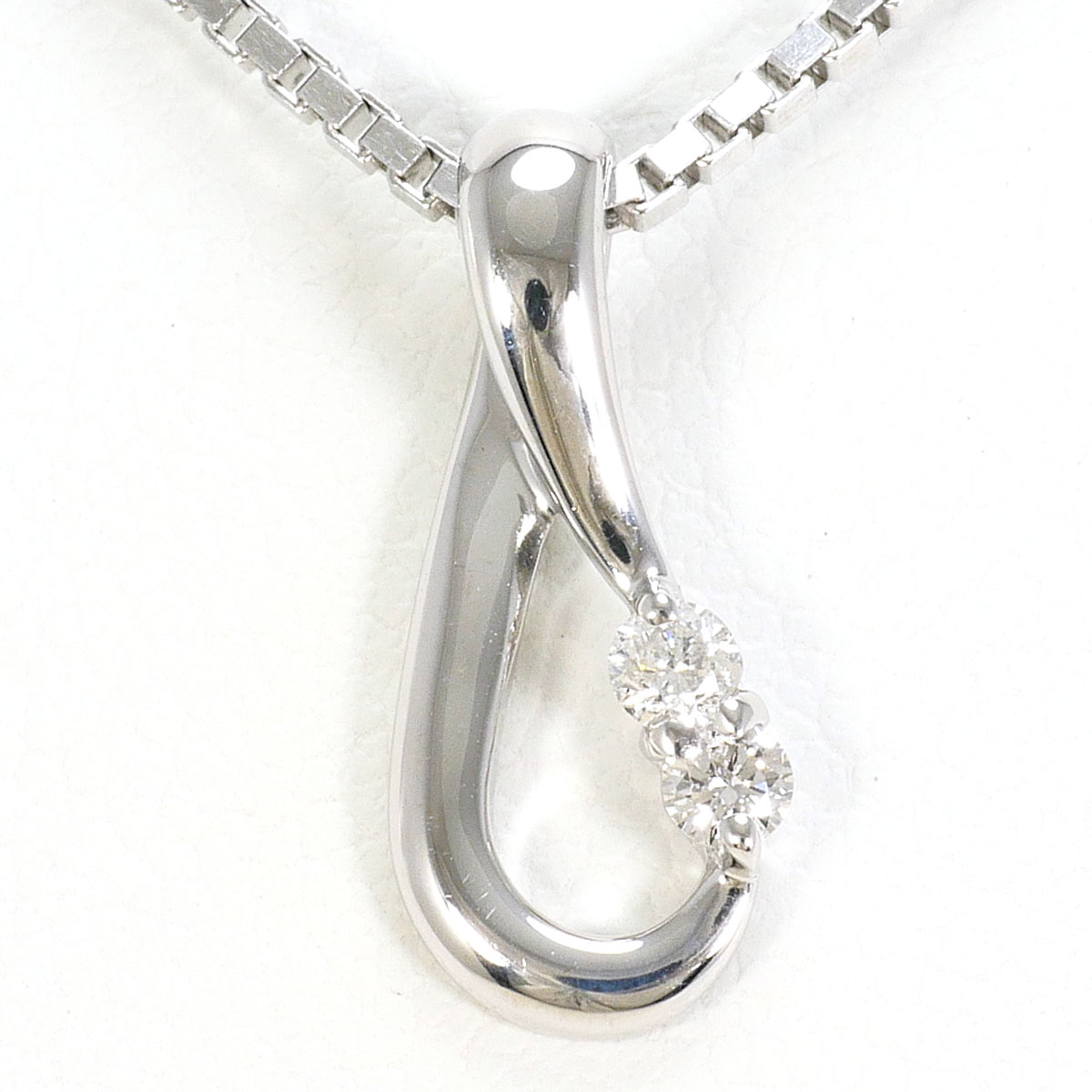K9 9金 WG ホワイトゴールド ネックレス ダイヤモンド 0.08 ct 総重量約3.5g 約39cm 中古
