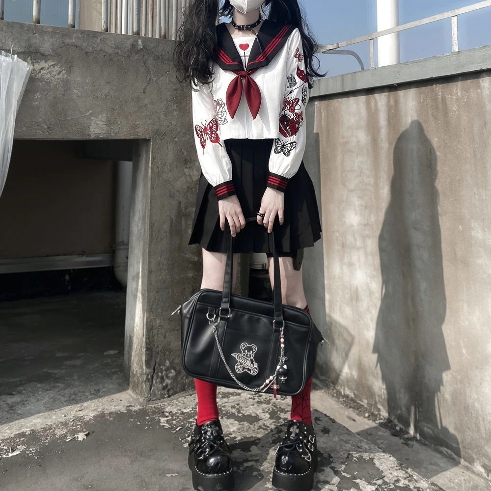 人気新品jk uniform bad girl 刺繍入りセーラー服