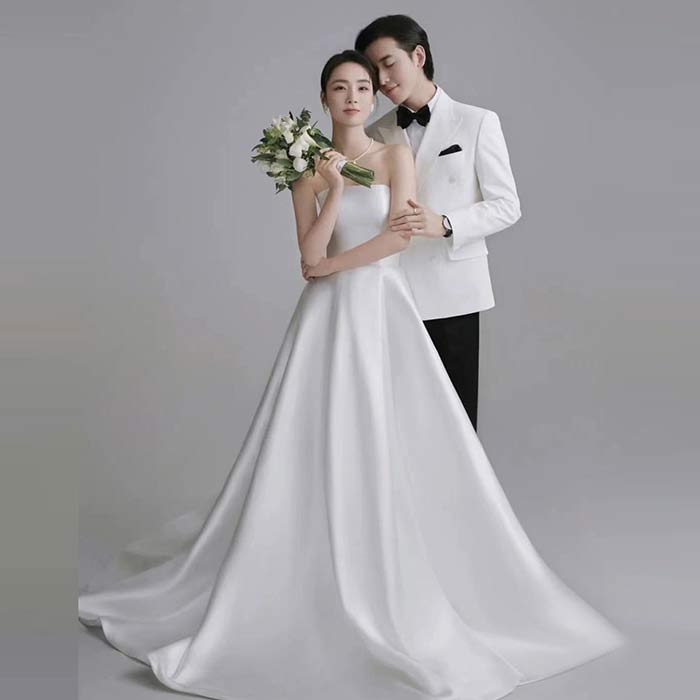 【2025限定SALE】ウェディングドレス ウエディングドレススレンダーライン 花嫁ドレス 二次会 花嫁 ドレス 白 二次会ドレス ウェディング ウエディング 編み上げ 床付き 二次会 前撮り後撮り