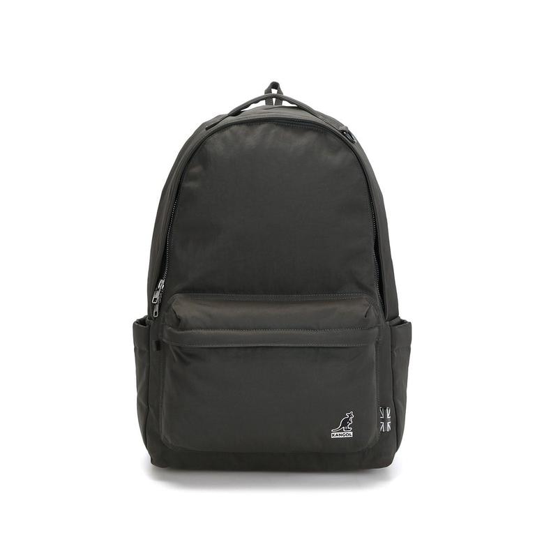 エッセンシャル タイタン バックパック 1496 カーキ