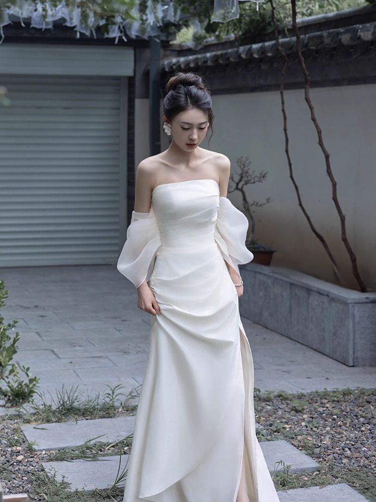 感漂う軽やかなウェディングドレス 2025年ブライダル ウエディングベール シンプル ブ イブニングドレス スカート