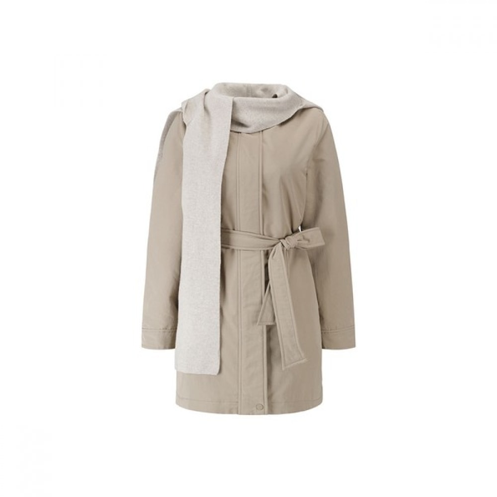 [オリビアハスラー] ベージュデタッチャブルフード付きタートルネックコートOHBSCT106