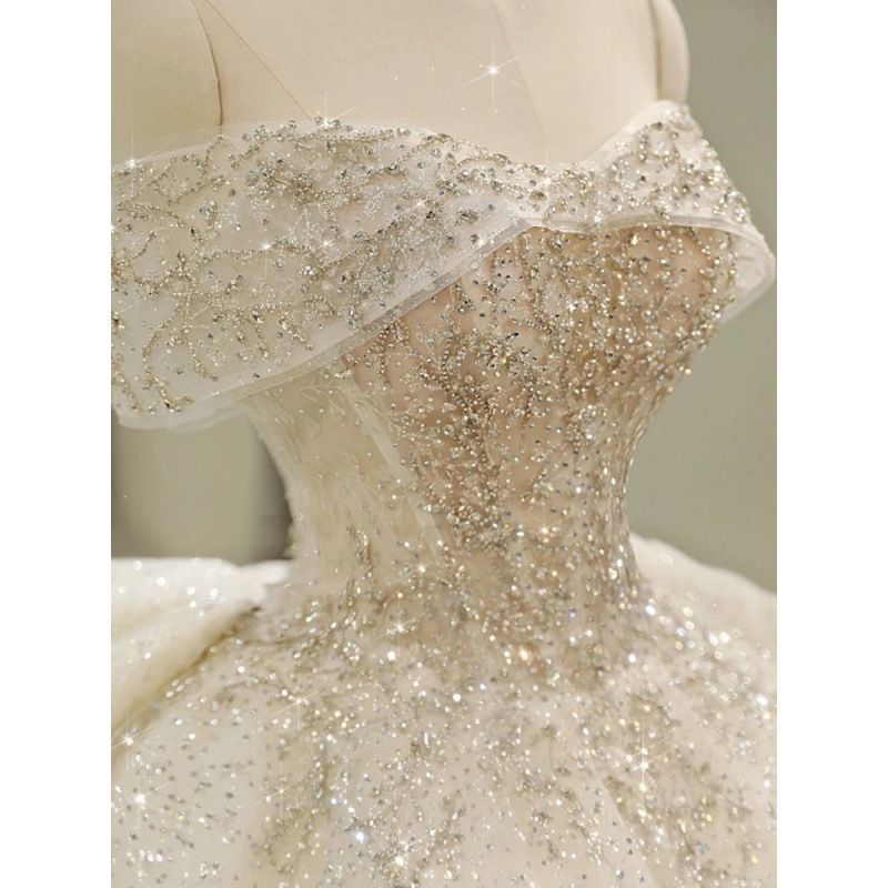 ワンショルダーフラッシュウェディングドレスメインヤーン2025花嫁小さなのテクスチャーウェルカムヤーンラージテール