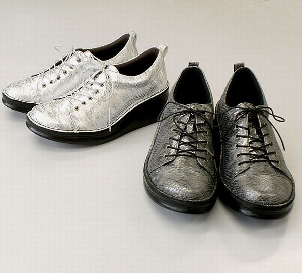 スニーカー レディースシューズ レディースファッション 靴 メタリック素材 ウォーキングシューズ 2 14,196円