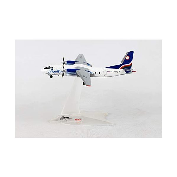 Herpa 558839 Vehicle Yakutia Airlines Antonov AN-24RV-RA-46510， Multi-Colour 並行輸入品