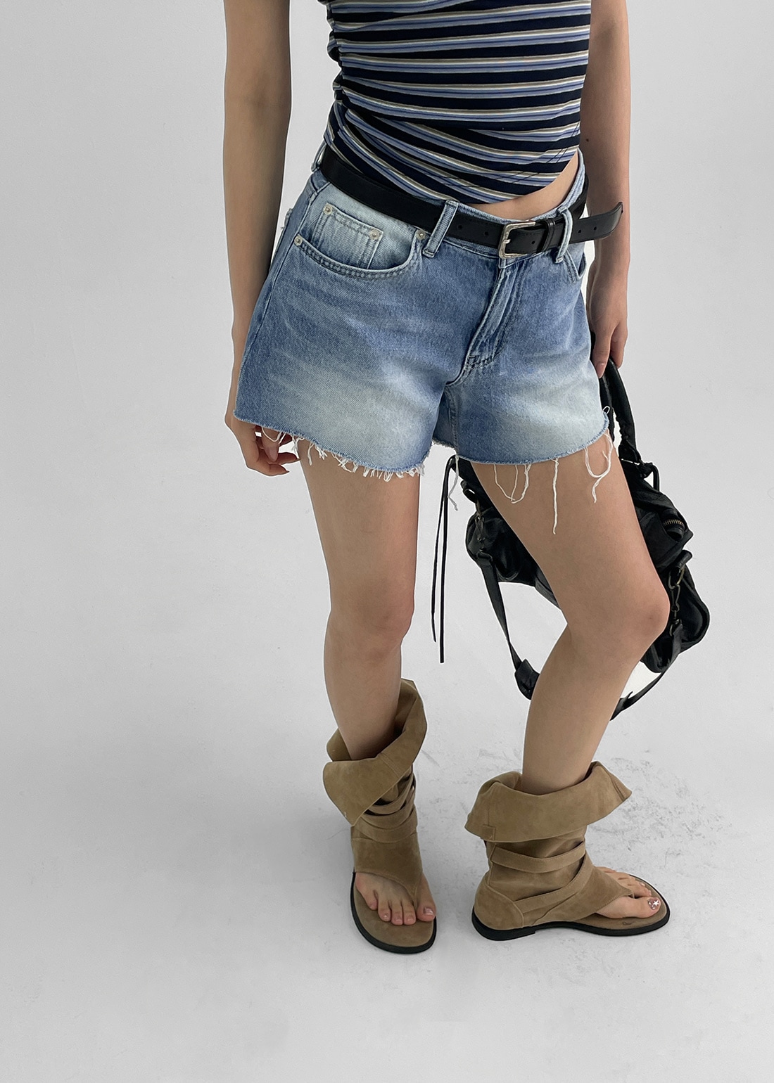 エドヴィン カットオフ デニム ショーツ