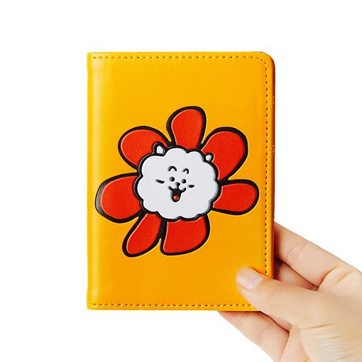 Qoo10] ライン・フレンズ BT21 RJフラワーパスポートケース