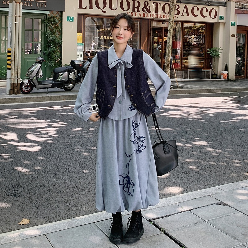 甘いレトロな刺繍シャツウエストコートスリーピーススーツスカート2024新しいファッショナブルなファッショナブルな経年変化スーツ