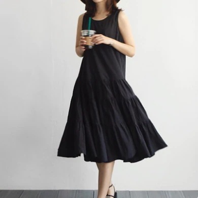 ノースリーブワンピース ワンピース フレアワンピース ワンピドレス 膝丈 ひざ丈 ミモレ ミモレ丈 袖なし ノースリーブ ラウンドネック フレア Aライン かわいい 大人可愛い きれいめ シンプル