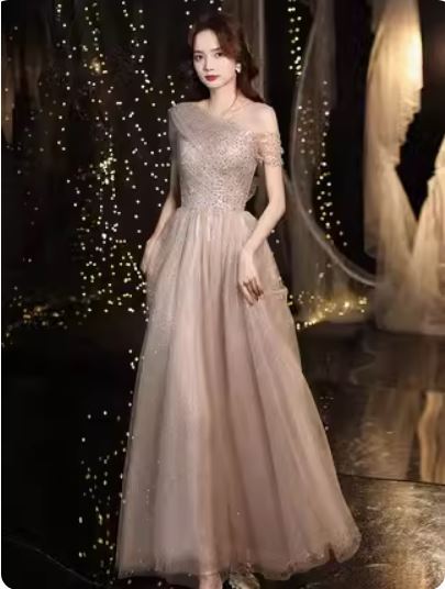 春2023新型ハイエンド宴会仙気質誕生日付き添い人服司会者高級質感ドレススカート女 6,157円