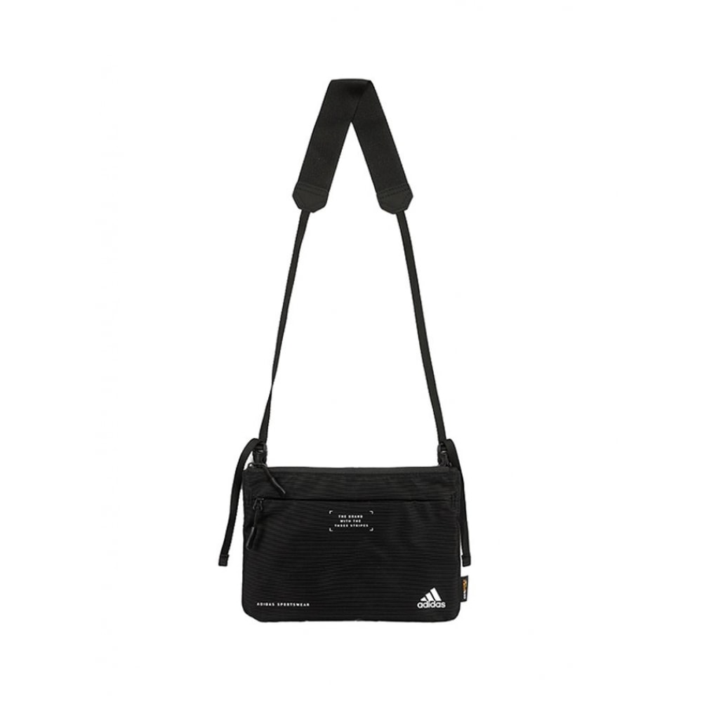 アディダスクロスボディバッグには必須のサコッシュバッグ 5,415円