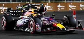 スパーク 1/18 Oracle Red Bull Racing RB19 No.1 Oracle Red Bull Racing Winner Las Vegas GP 2023【18S972】 ミ