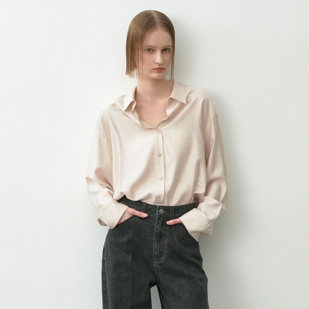 (BL-4294)ESSENTIAL SILKY TUCK SHIRT