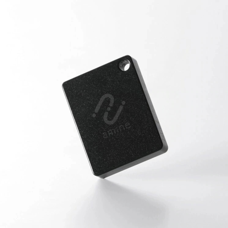 エレコム スマートタグ 紛失防止 小型 電池寿命最大5年 使い切りタイプ 防水・防塵 IP68 耐衝撃 アラーム機能付き 【 iPhone iPad の「探す」アプリ対応】 amine ブラック LG