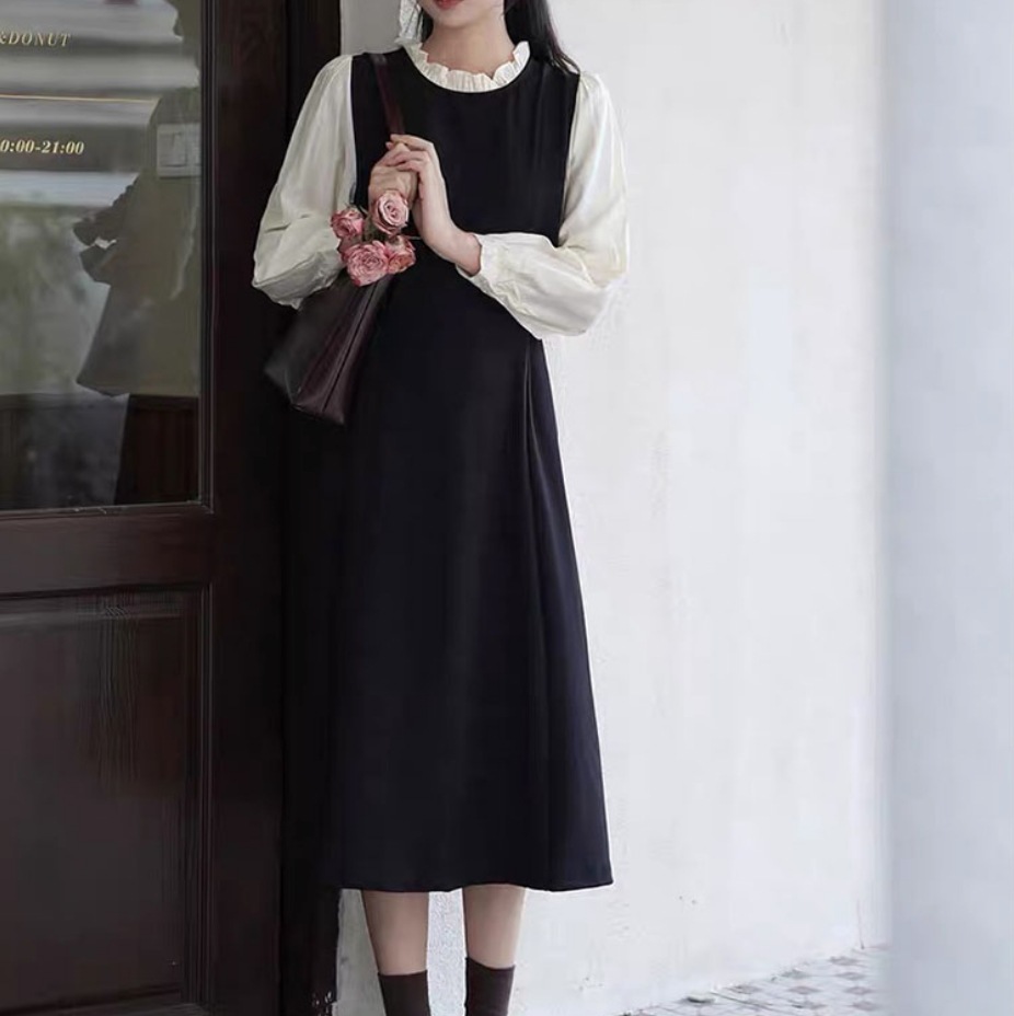 ワンピース デート フレアワンピース 袖あり 長袖 春 秋 冬 10代 20代 レディース 女性用 個性的 ブラック M L XL レトロ こなれ感 エレガント ゆったり クール モード系