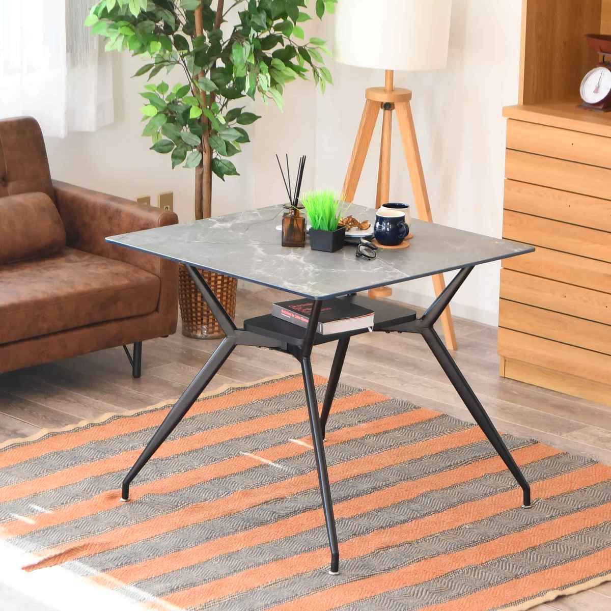 ダイニングテーブル 2人掛け 大理石調 収納スペース付き 幅80cm 石目調 ガラス テーブル ダイニング コンパクト 2人用 スクエア 四角 スチール 脚 おしゃれ スタイリッシュ モダン 17,766円