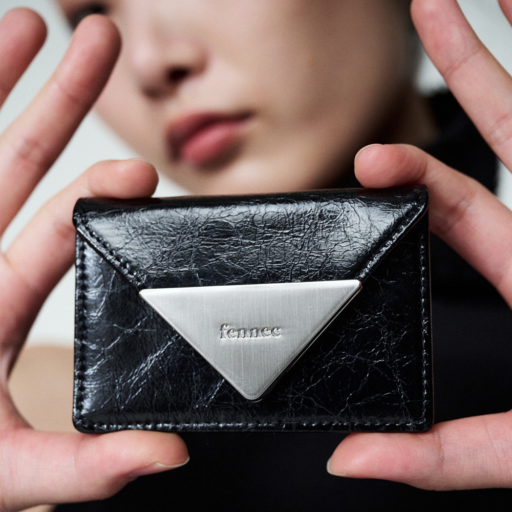 FENNEC 5/9 배송 クリンクル トライアングル アコーディオン ポケット - ブラック