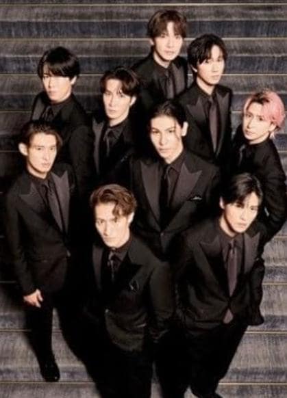 予約特典あり snowman ベストアルバム THE BEST 2020-2025 スノーマン 【初回盤A】【仕様/封入】三方背スリーブ＋デジパック/動画A視聴シリアルナンバー (blu-ray) 6,018円