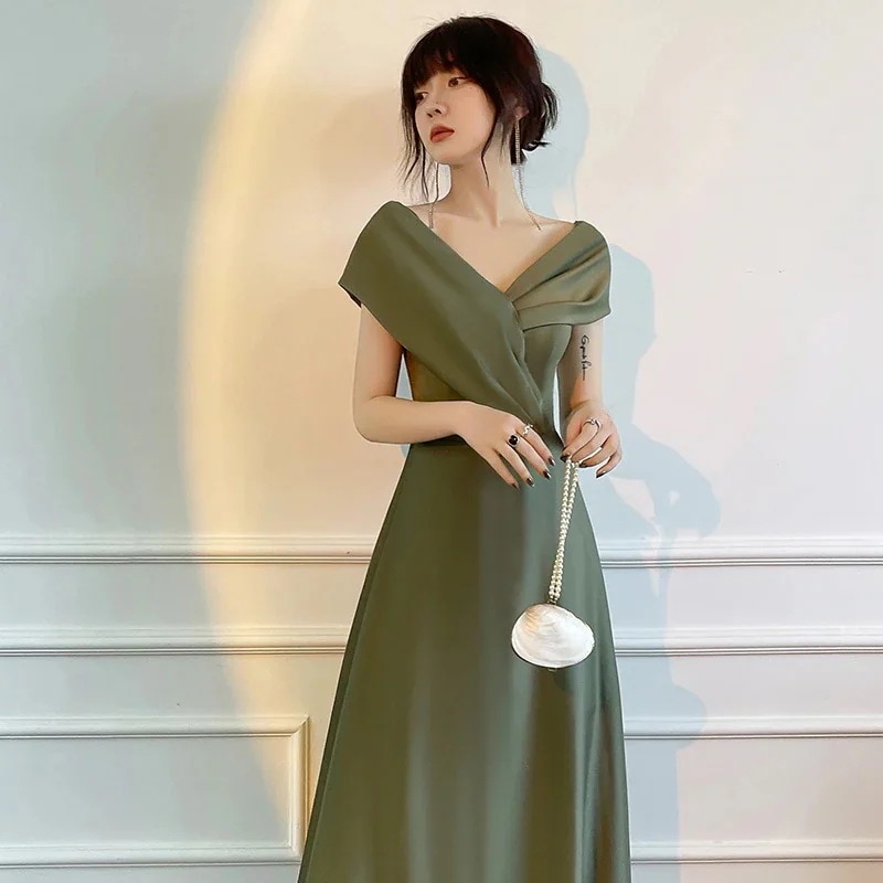 ウェディングドレスパーティードレスロング丈花嫁ドレスブライドメイドドレス結婚式司会演奏会着痩せきれいめプリンセスドレス上品Aラインドレス 7,554円