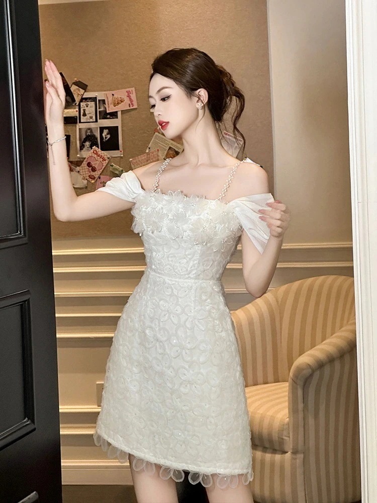 【夏新入荷】ロングスカート上品 オフショルダー キャミワンピース ドレス パーティー キャバ 着痩せ 大人 お呼ばれ 同窓会 披露宴 卒業式 結婚式 ウェディング 二次会 成人式