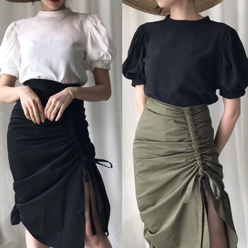 ２色 トップス Tシャツ シャツ ブラウス プルオーバー レディース 春夏 きれいめ ゆったり 半袖 ボリューム袖 パフスリーブ Uネック ラウンドネック プルオーバー 白 ホワイト 黒 ブラック 大