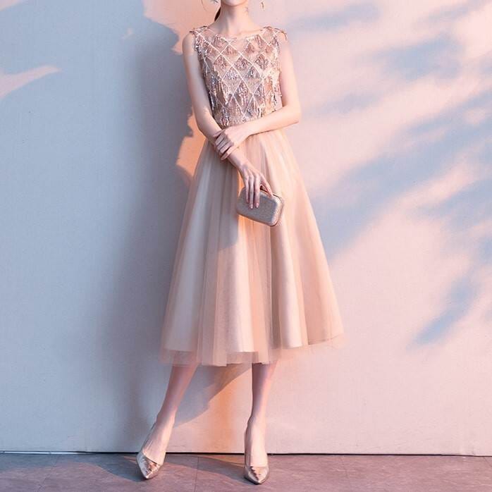 レディース ワンピース ドレス ミディアム ノースリーブ 7分袖 長袖 ファスナー スパンコール 大人可愛い きれいめ 上品 おしゃれ ラフ ガーリー エレガント 主役級 存在感 フォーマル 都会的