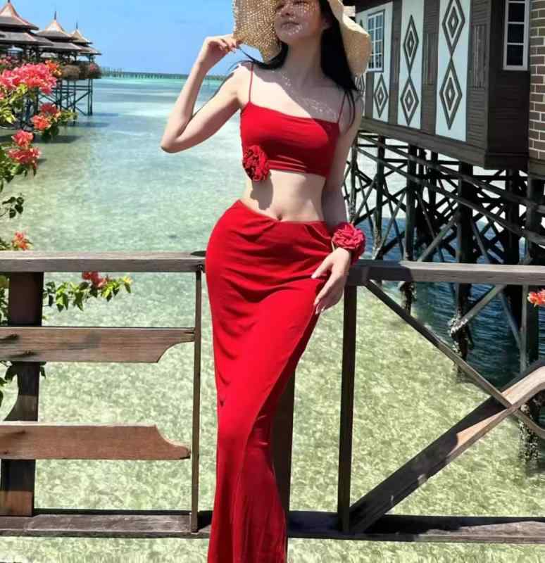 レディース リゾート ファッション ビーチホリデー スカート ツーピース タイ ホット ガール セクシー フィギュア レッド ヒップ ラップ スリットスカート