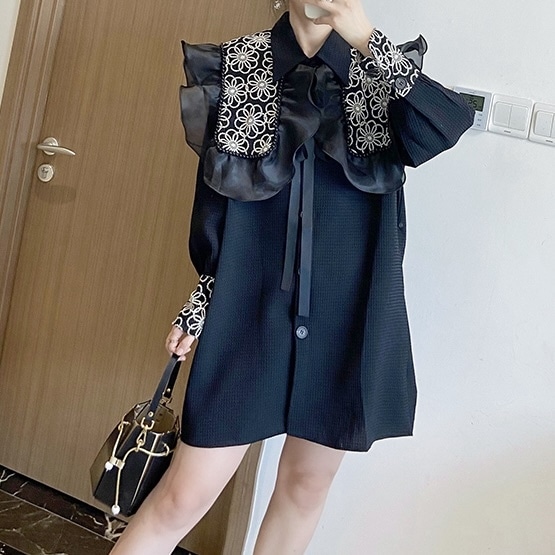 大人可愛い レース袖 レディース ワンピース ミニ ショート 長袖 襟付き 角襟 ボタンダウン ストレート レース 刺繍 大人可愛い きれいめ 上品 おしゃれ レトロ モード系 エレガント 存在感