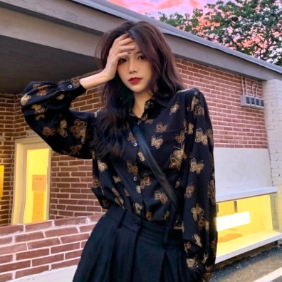 シフォンシャツ 魅せる トップス シャツ ブラウス ブラック 黒 袖あり 長袖 襟付き ストレート