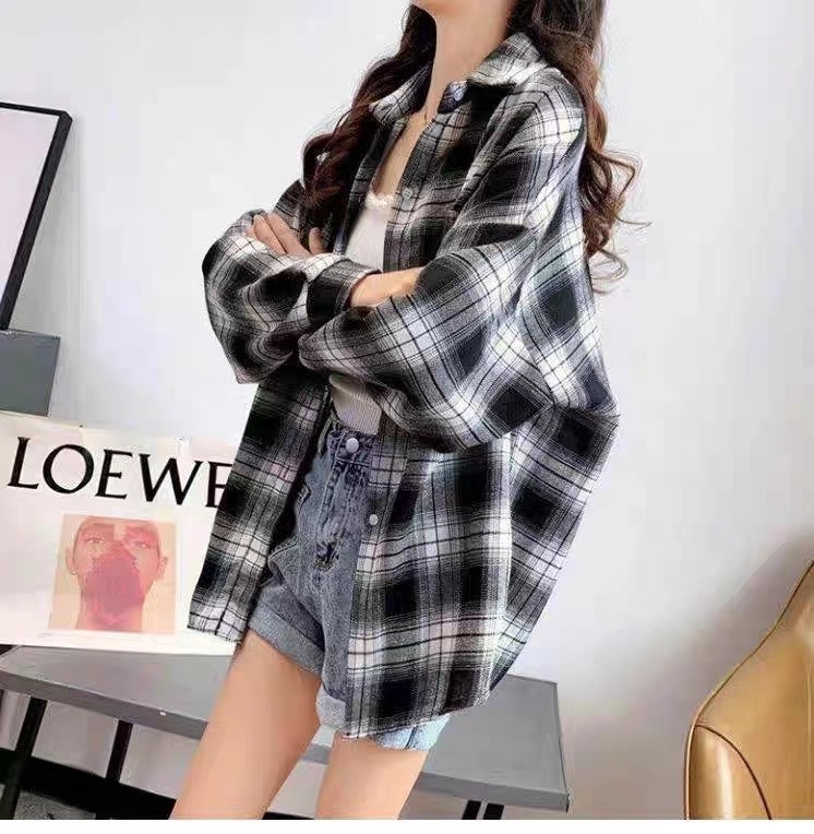 トップス シャツ 袖あり 長袖 襟付き ストレート 綿 ポケット 可愛い 大人可愛い シンプル カジュアル おしゃれ 大人女子 こなれ感 抜け感 存在感 ラフ ゆる ルーズ チェック柄 春 秋 10代