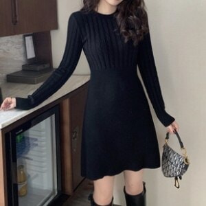3色 ワンピース 長袖 秋冬 きれいめ カジュアル かわいい フォーマル aライン Aライン ニット ワンピ ワンピドレス ショート ショート丈 膝丈 ひざ丈 膝上 ミディアム丈 ミドル丈 萌袖 Uネ