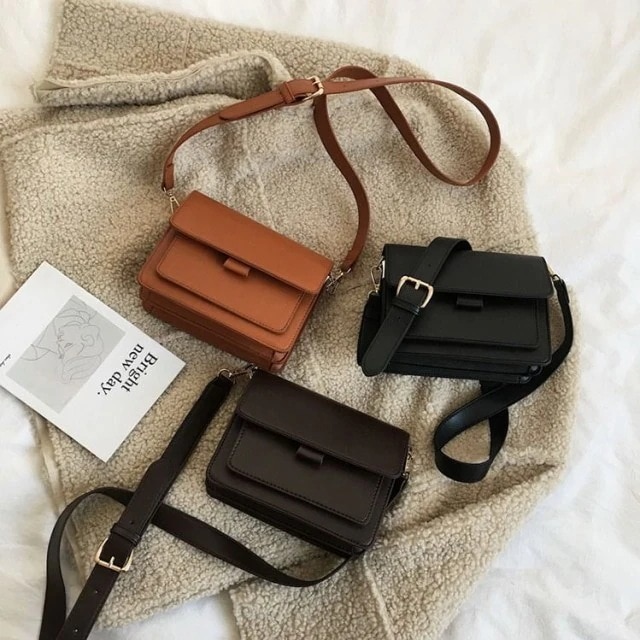 【急速出荷!】スクエアバッグ コンパクト 革 ショルダーバッグ ミニ カジュアル 大人可愛い お出かけ 通勤2850