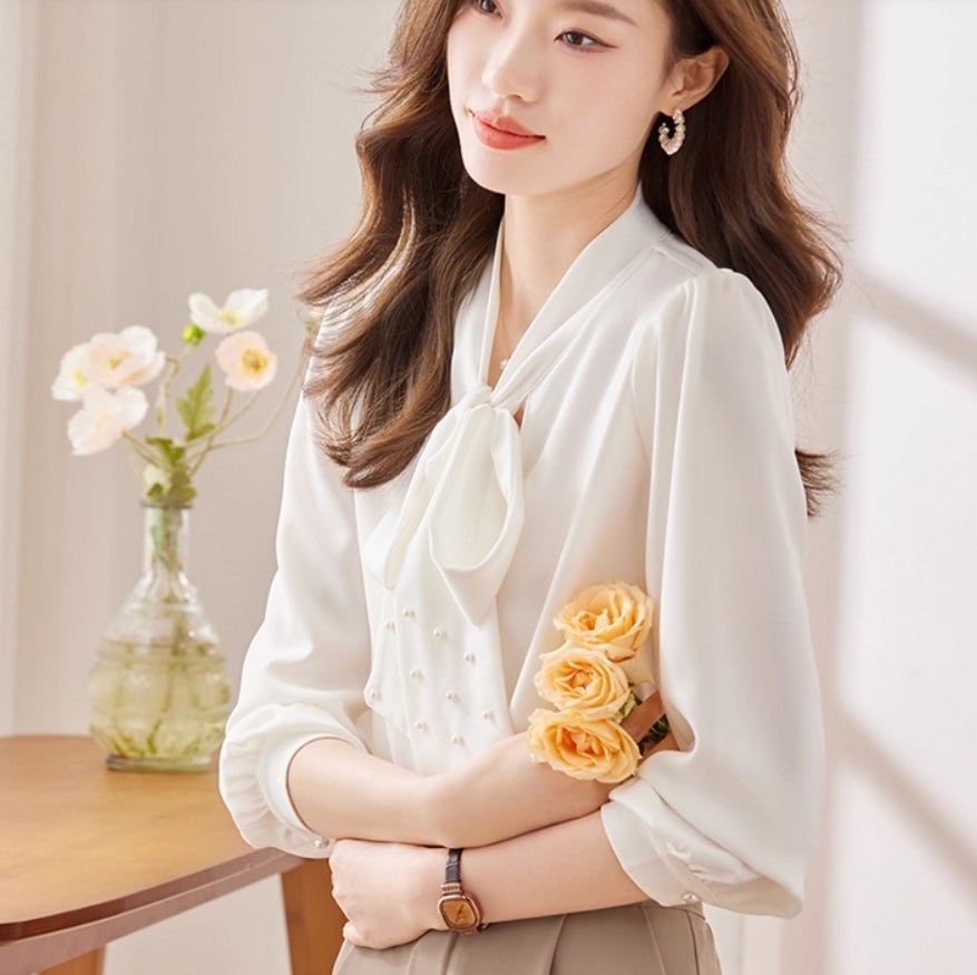 レディース トップス 長袖 りぼんタイ ストレート サテン きれいめ シンプル カジュアル 上品 おしゃれ エレガント ラブリー キュート プリンセス 都会的 ロマンティック ナチュラル 無地 春 夏