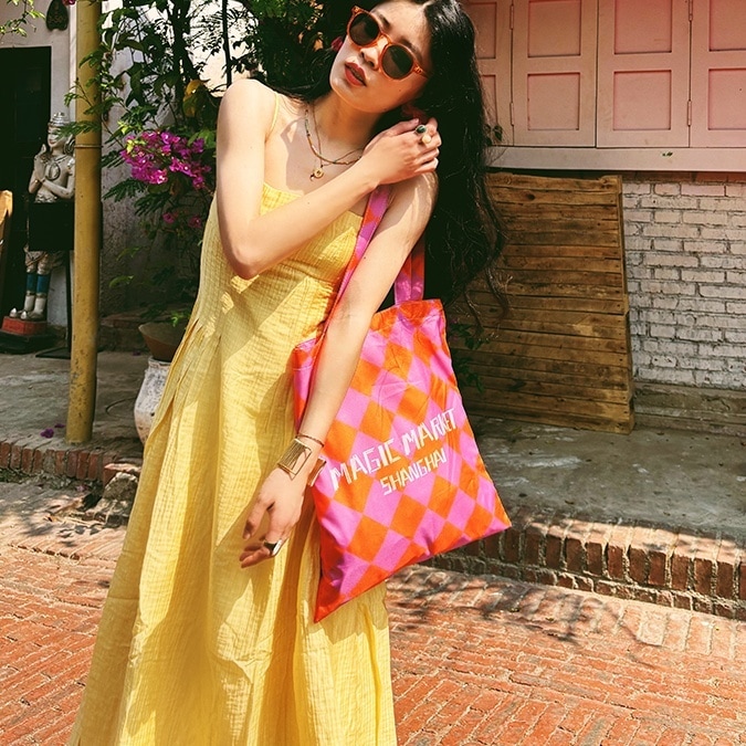 ワンピース ロングワンピース キャミソールワンピース セミフレア ロング丈 バックシャン 背中開き バックリボン かわいい 大人可愛い きれいめ シンプル カジュアル 上品 おしゃれ かっこいい