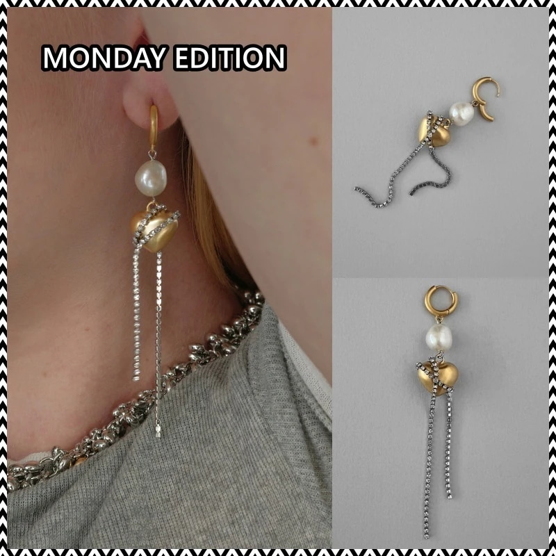 MONDAY EDITION Moonlit Heartstrings Single Earring
