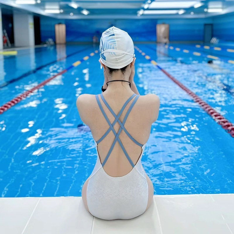 【1つ買うと10つ無料】2025年の女性のための水着プールのためのハイエンドレースとスリムなワンピースの美容プールを備えたわずかに太った女の子