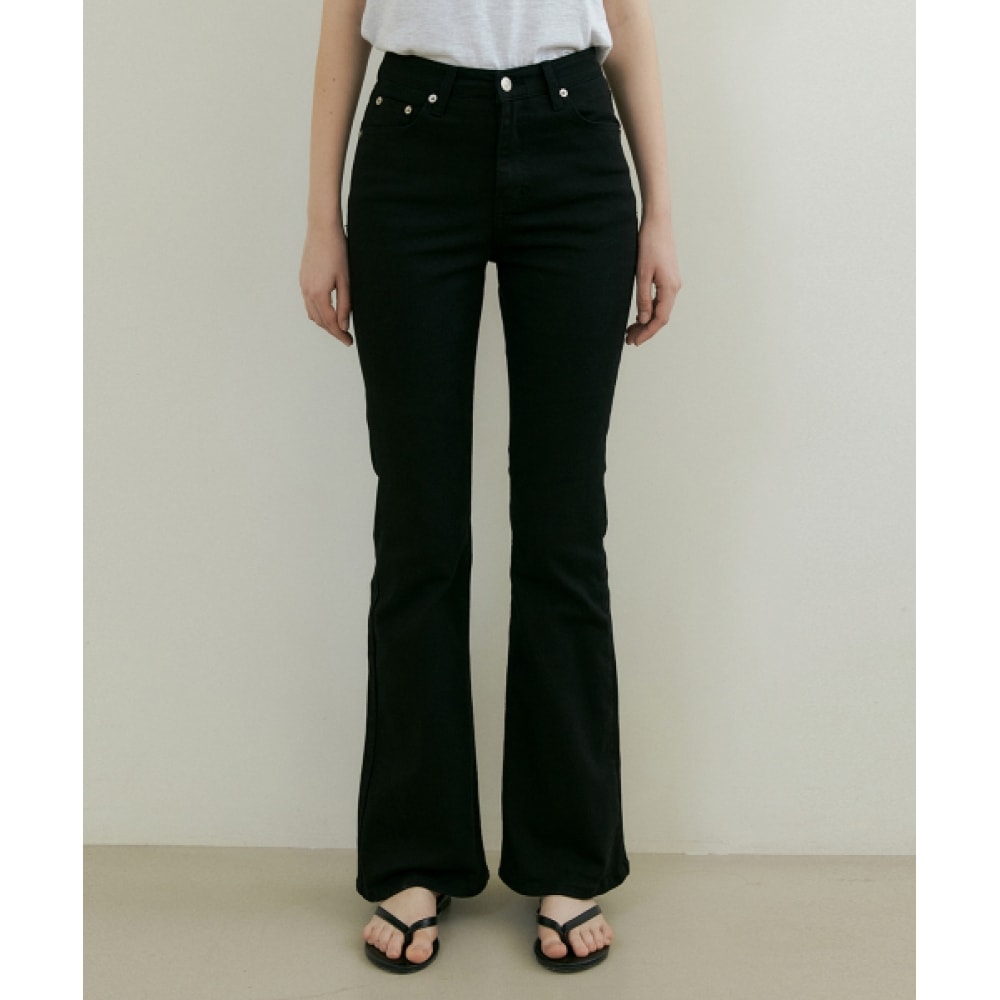 レオルグフラスリムデニムパンツブラック 17,107円