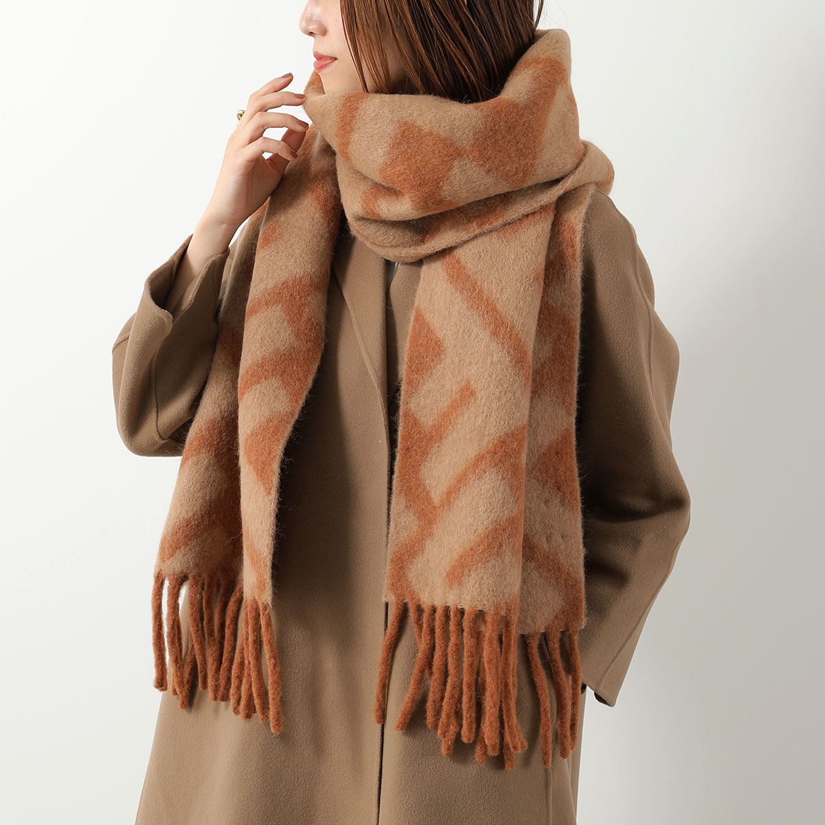 FENDI フェンディ マフラー FXT460 AYKQ レディース FFロゴ FF柄 ズッカ柄 フリンジ ストール アルパカ ウールブレンド F1U6S/CAMEL+BRANDY