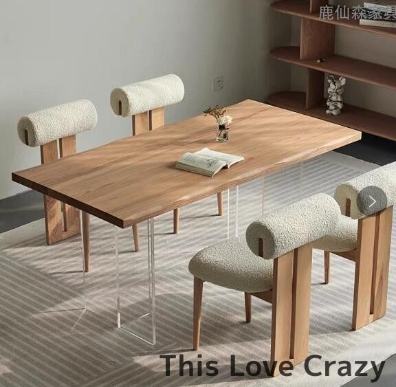 クリーム風家具／テーブル　欧風テーブル　ダイニングテーブル　ヴィンテージテーブル インテリア家具　 おしゃれなインテリア　おしゃれな家具