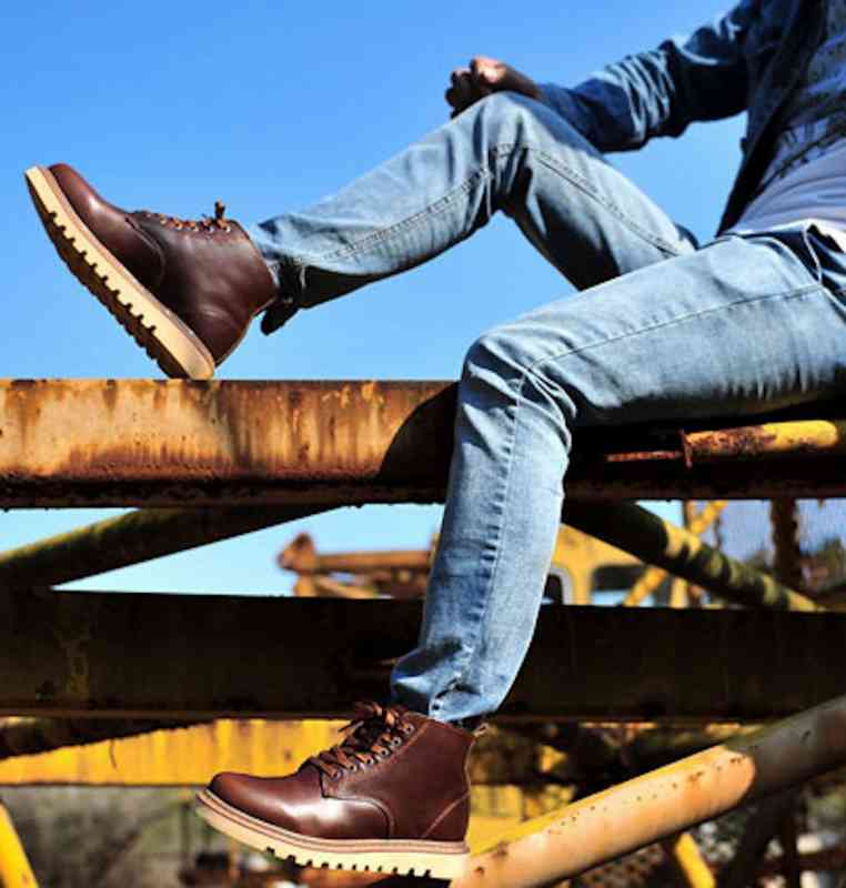 ブーツ メンズ ハイカット 大人 春 秋 滑らない あったか 本革 軽い 夏 サイドジップ 完全 黒 シューズ ブランド 幅広 セット スエード 防寒 人気 モード 靴 革 ファスナー 冬 暖かい ブ