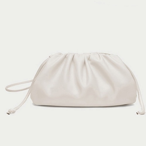 バッグ かばん 鞄 レディースバッグ ショルダーバッグ 斜めかけ コンパクト ミニバッグ 軽量 柔らかい かわいい 大人可愛い きれいめ シンプル カジュアル 大人 上品 おしゃれ かっこいい レトロ