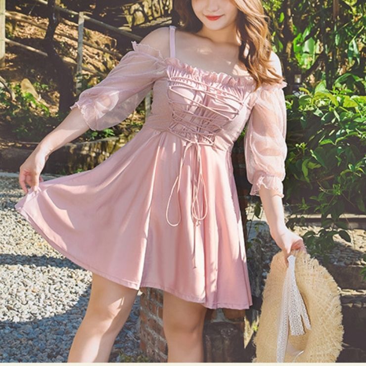 水着　スイムウェア 水着レディース ラッシュガード 水着体系カバー　suimsuit ショート丈 ワンピース　オフショルダー　リゾート オールインワン　フレア　フリル　おしゃれ　カワイイ　韓国　大人