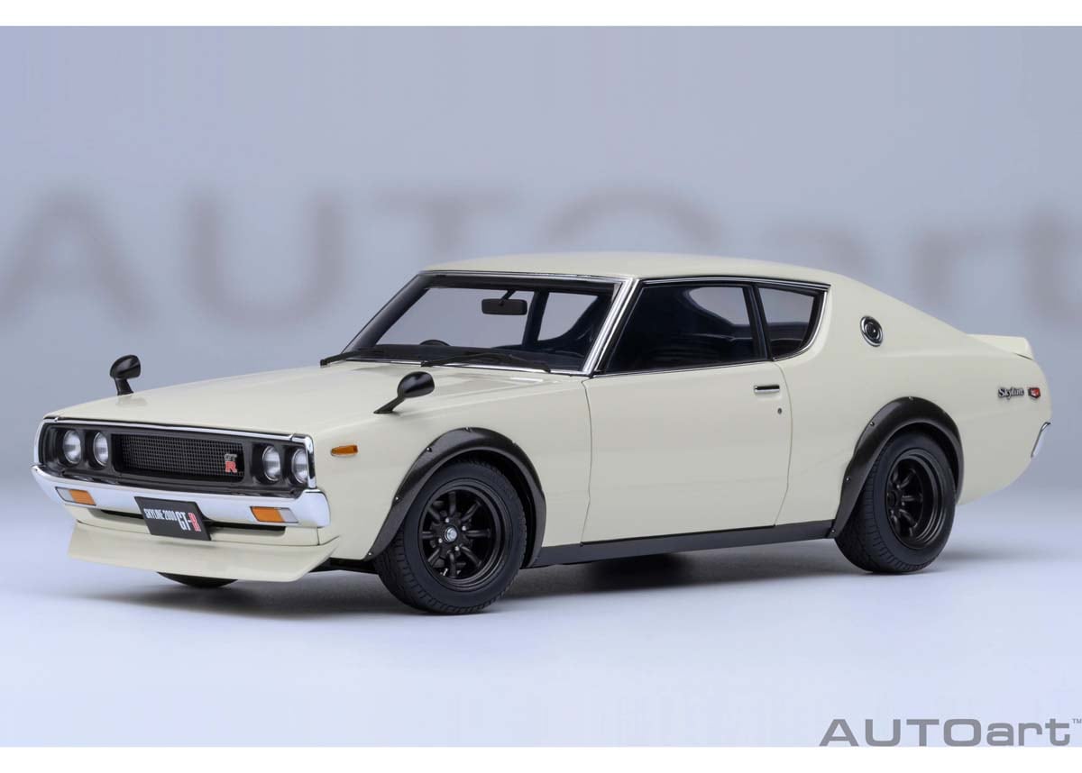 オートアート 1/18 日産 スカイライン 2000GT-R （KPGC110） チューンド・バージョン （ホワイト）【77467】 ミニカー AUTO 77467 ニッサン 2000GT-R チュー 25,295円